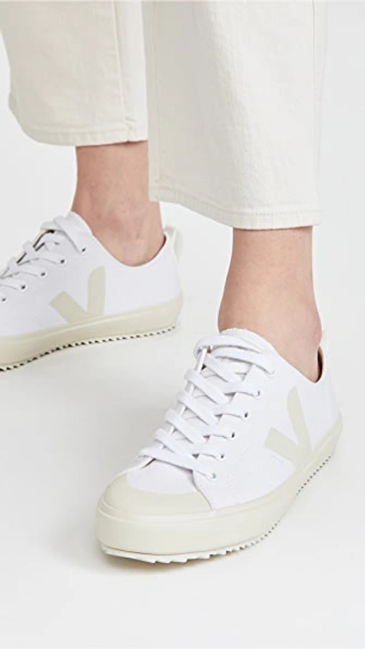 Veja Wata Ii Pierre Canvas Sneakers In White/pierre
