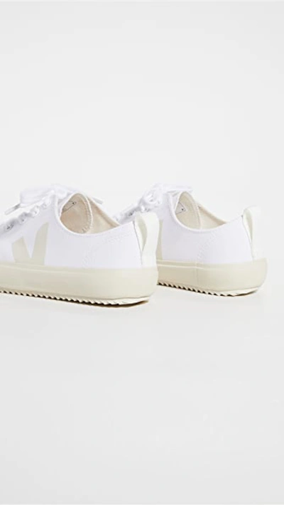 Veja Wata Ii Pierre Canvas Sneakers In White/pierre