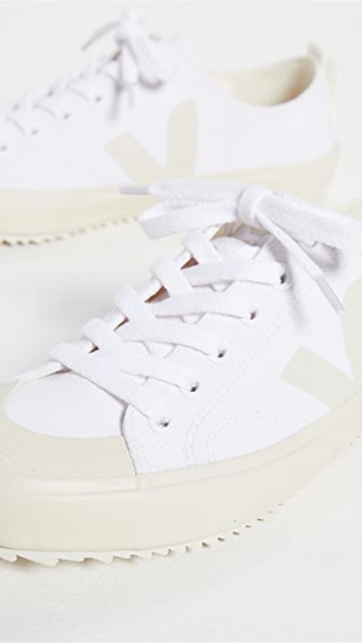 Veja Wata Ii Pierre Canvas Sneakers In White/pierre