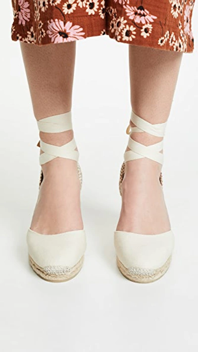 Castaã±er Carina Wedge Espadrilles In Ivory
