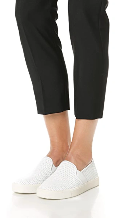 Vince Blair Croc-embossed Leather Slip-on Sneakers In White
