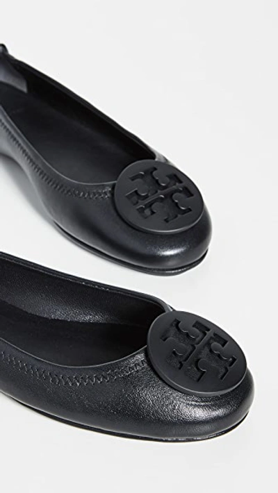 Tory Burch Logo-plaque Leather Ballerina Pumps In Perfect Black