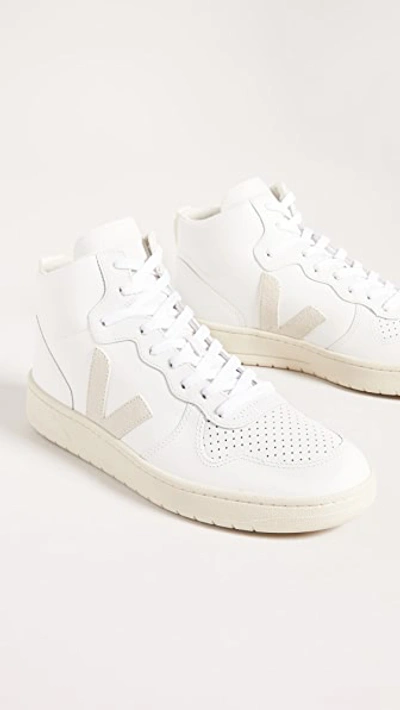 Shop Veja V-15 Sneakers Extra-white/natural