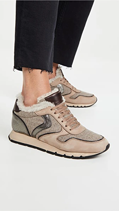 Voile Blanche Julia Shearling Trainers In Beige/black