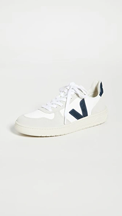 Shop Veja V-10 Sneakers White/nautico