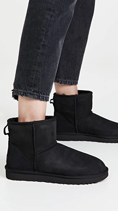 Ugg Womens  Classic Mini Ii In Black
