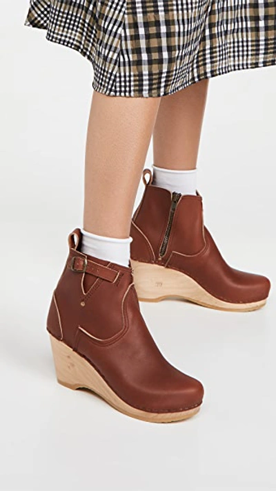 Shop No.6 Leather Wedge Buckle Boots In Bourbon