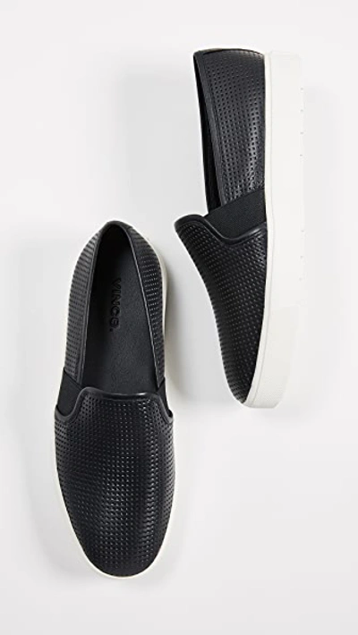 Vince Blair Slip On Sneakers In Black