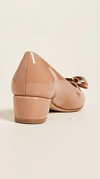 Vara Low Heel Pumps