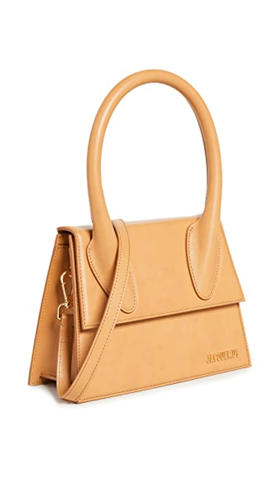 Le Grand Chiquito Top handle Bag In Dark Yellow