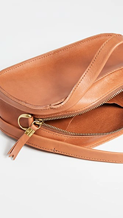 Shop Madewell The Sydney Zip Top Crossbody In Burnished Camel