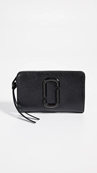 Shop Marc Jacobs The Utility Snapshot Tonal Slim Bifold Wallet Black