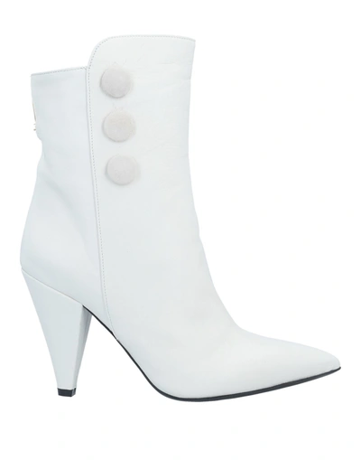 Shop Aniye By Woman Ankle Boots Ivory Size 6 Soft Leather In White