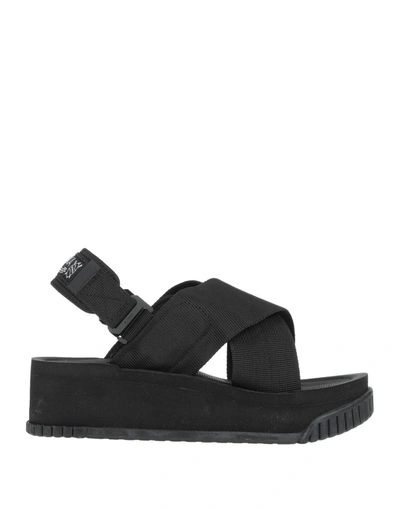 Sha·ka Sandals In Black | ModeSens