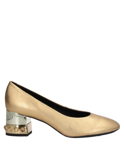 Geox Pumps In Gold