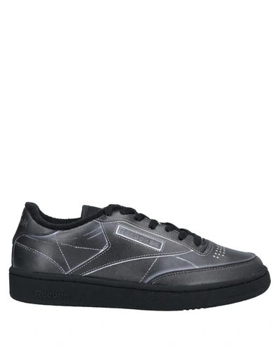 Shop Maison Margiela X Reebok Man Sneakers Black Size 7.5 Rubber