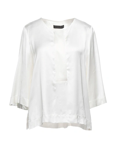 Shop Alessandro Dell'acqua Woman Blouse White Size 6 Viscose