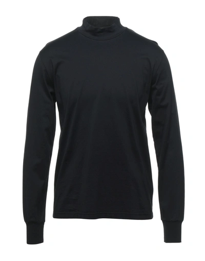 Shop Mauro Grifoni T-shirts In Black
