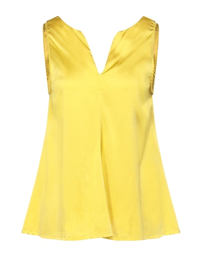 Shop Suoli Woman Top Yellow Size 6 Silk, Elastane