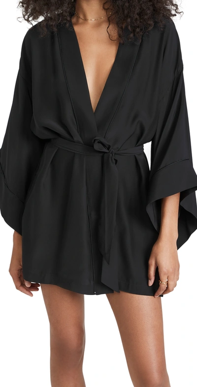 Kiki De Montparnasse Silk Kimono-sleeve Robe In Black