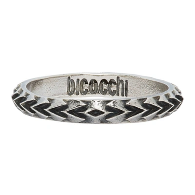 Shop Emanuele Bicocchi Silver Arrow Ring