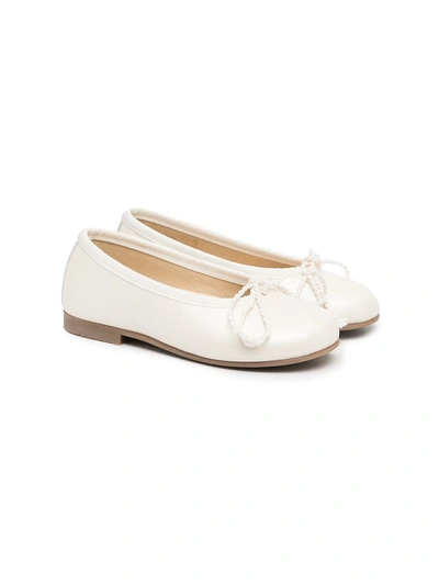 Shop Andanines Classic Ballerina Shoes In 白色