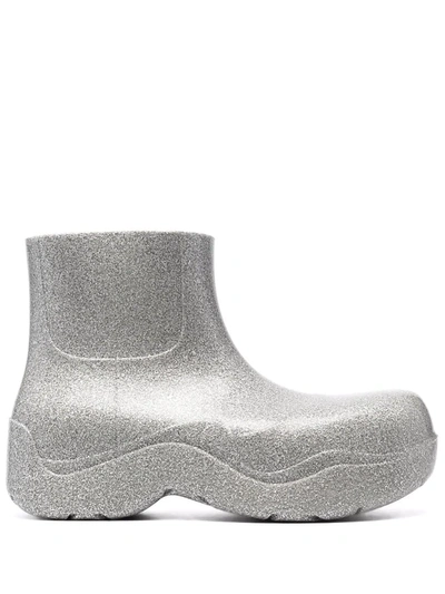 Shop Bottega Veneta Puddle Ankle Boots In 灰色