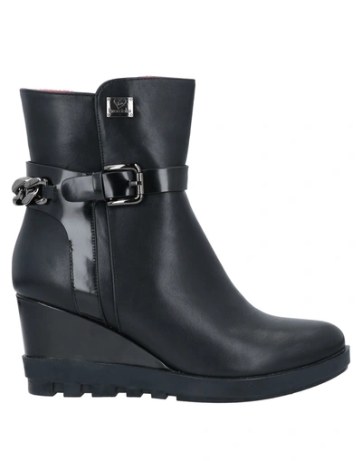 Shop Tua By Braccialini Ankle Boots In Black
