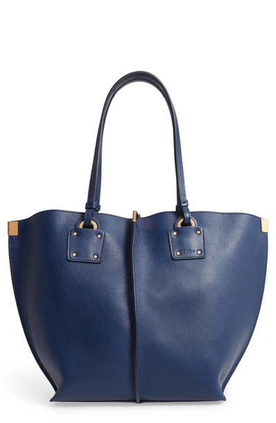 Shop Chloé Vick Leather Tote In Captive Blue