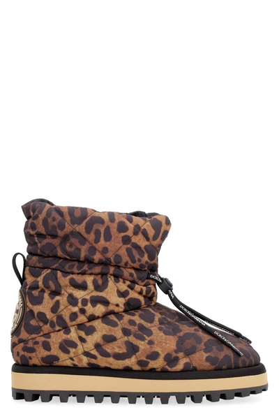 Shop Dolce & Gabbana City Ski Boots In Brown