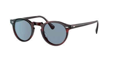 Shop Oliver Peoples Unisex Sunglasses Ov5217s Gregory Peck Sun In Cobalto