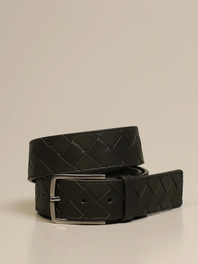 Shop Bottega Veneta Belt In Woven Leather 1.5 In Military