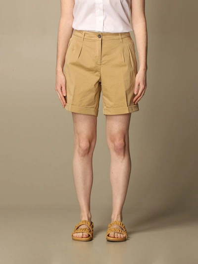 Shop Fay Classic  Shorts With America Pockets In Beige