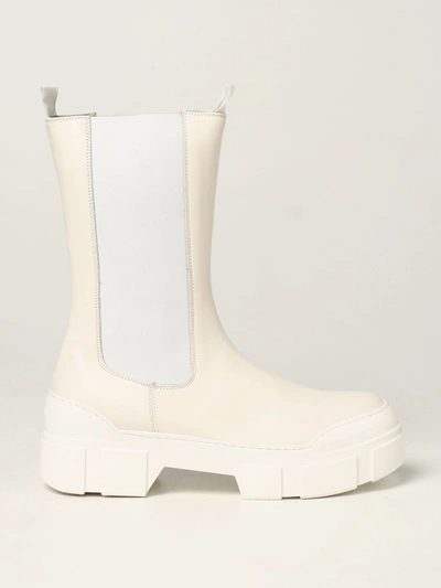 Shop Vic Matie Vic Matié Leather Boot In White