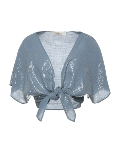 Jucca Shrugs In Blue
