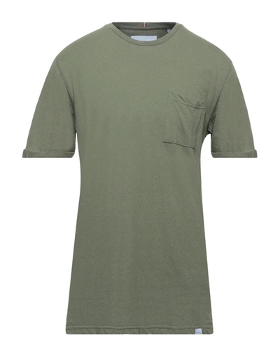 Shop Les Deux T-shirts In Military Green