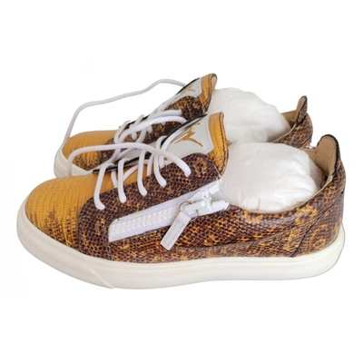 GIUSEPPE ZANOTTI Pre-owned Leather Trainers In Brown