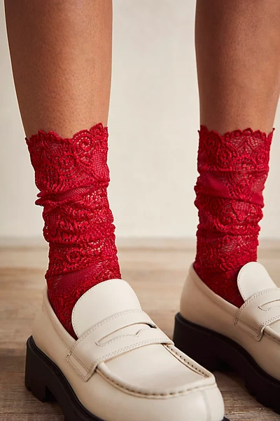 Free People Chaussettes En Dentelle Camila In Guava | ModeSens