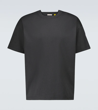Shop Moncler Genius 4 Moncler Hyke Logo Cotton T-shirt In 黑色