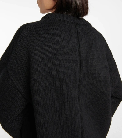 Shop The Row Ophelia Wool And Cashmere Sweater In 黑色