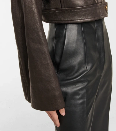 Shop Khaite Carlisle Leather Crop Jacket In 黑色