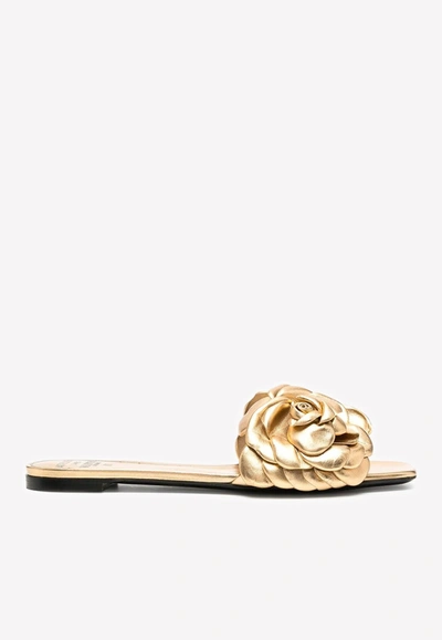 Shop Valentino 03 Rose Edition Atelier Flat Slides In Metallic Leather In Gold