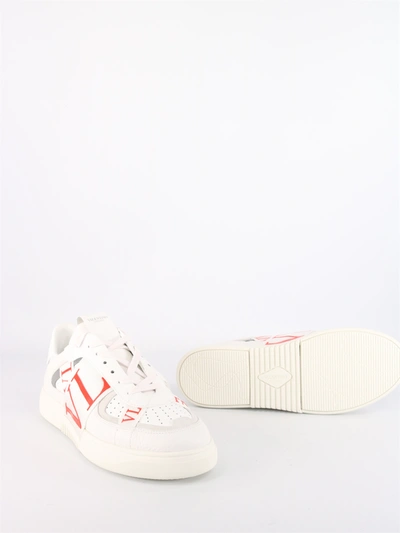 Shop Valentino Low-top Calfskin Vl7n Sneakers White And Red