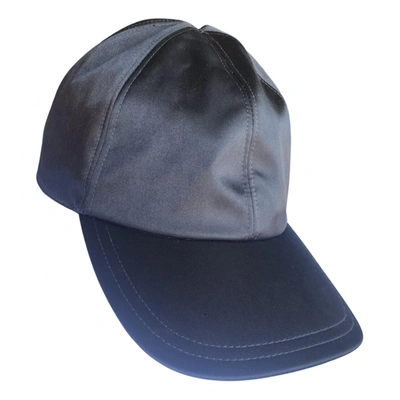 Pre-owned Coccinelle Cap In Brown