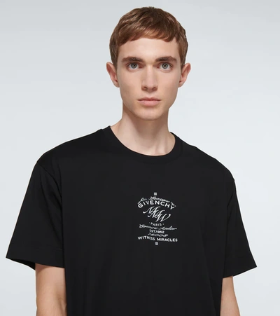Shop Givenchy Logo Short-sleeved Cotton T-shirt In Black