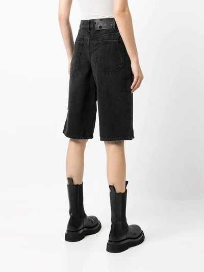 Shop Off-white Logo-print Knee-length Shorts In Nero