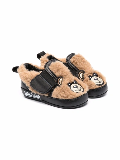 Shop Moschino Teddy Bear First Steps Shoes In Beige
