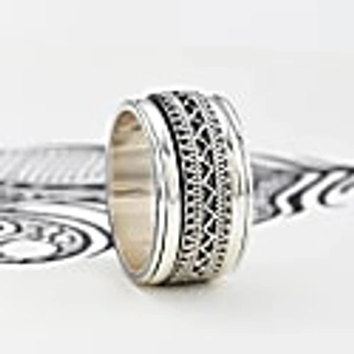 Charlotte's Web Jewellery Men's Jaipur Explorer Spinning Ring In Spinning