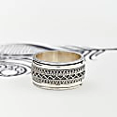 Charlotte's Web Jewellery Men's Jaipur Explorer Spinning Ring In Spinning