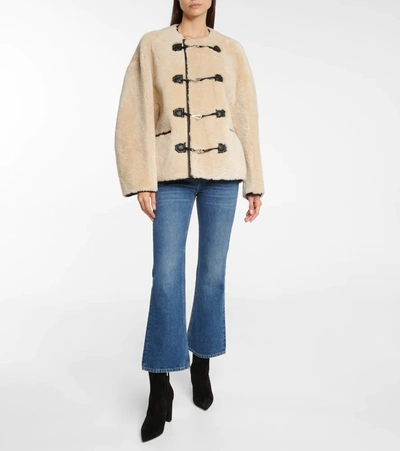 Totême Sheep Shearling Clasp Single-breasted Teddy Jacket In Off White